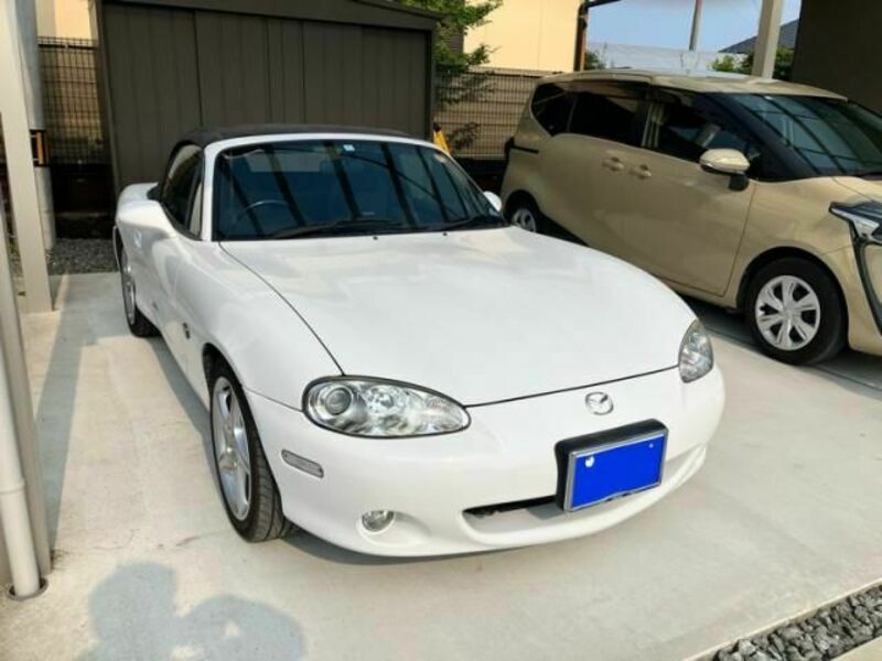 ROADSTER