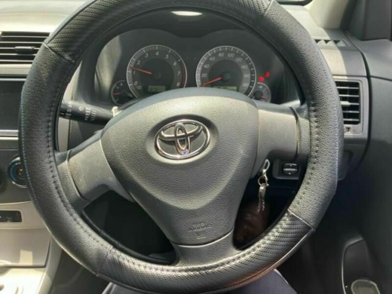 COROLLA FIELDER