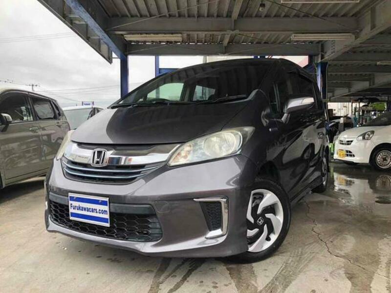 HONDA FREED HYBRID