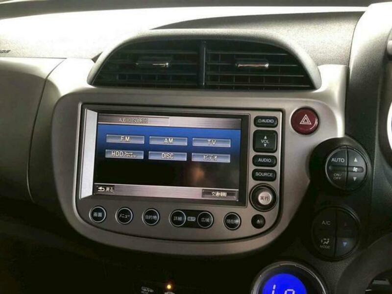 FIT HYBRID