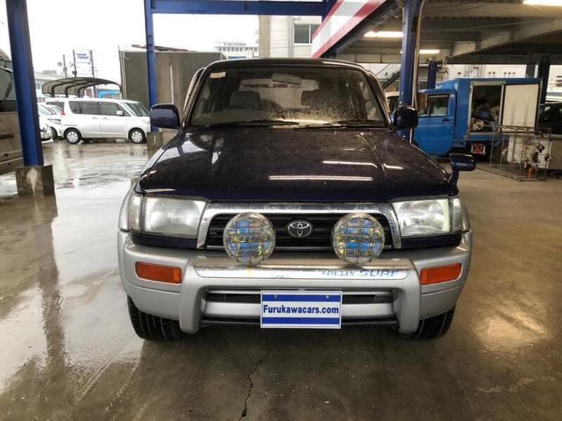HILUX SURF