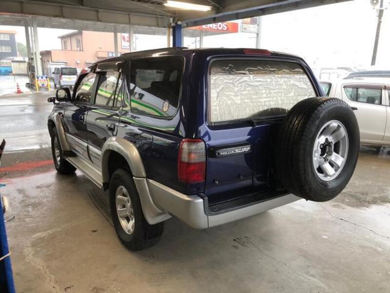 HILUX SURF