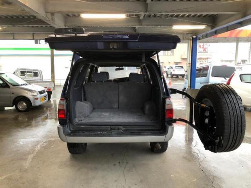 HILUX SURF