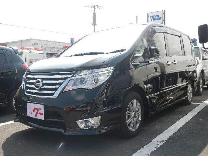 NISSAN SERENA