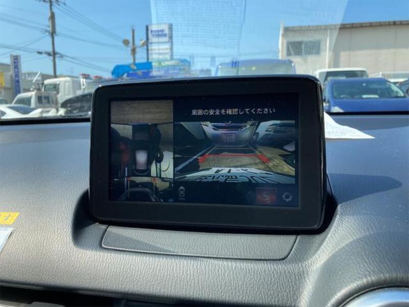 MAZDA2