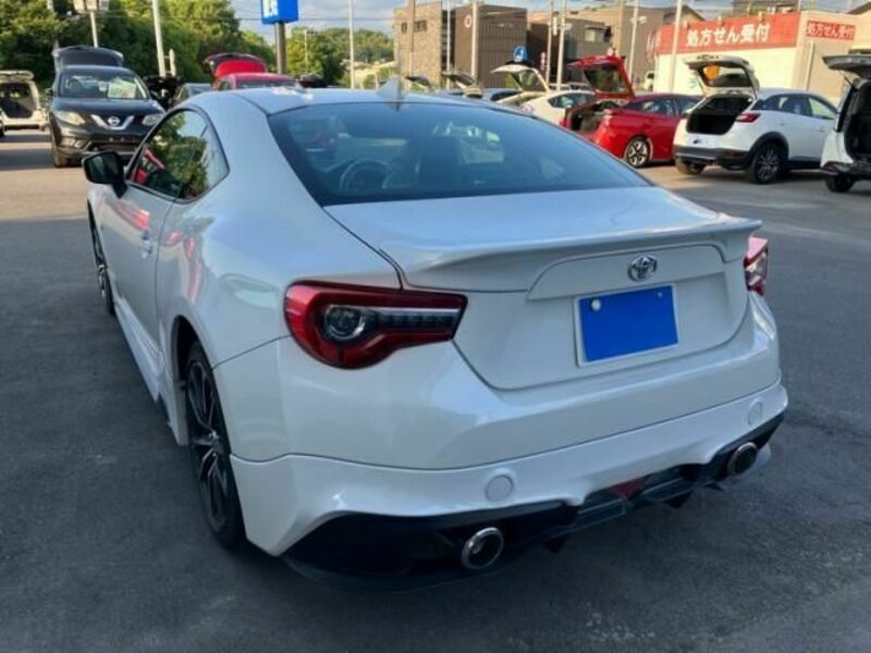 86