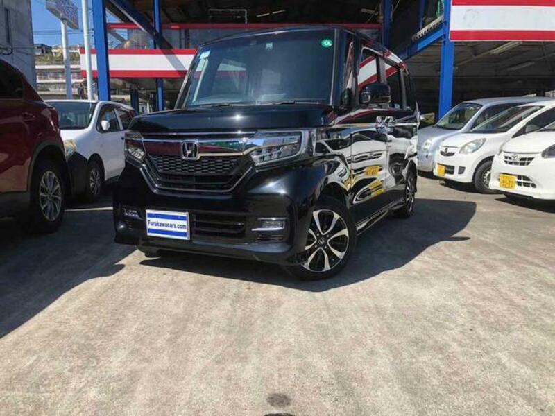 HONDA N BOX CUSTOM