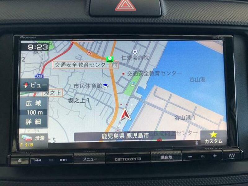 COROLLA AXIO