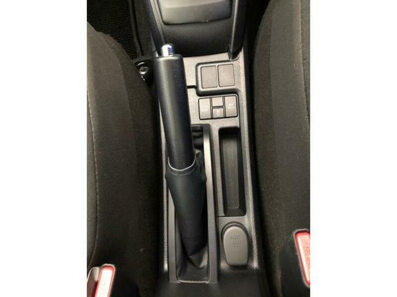 COROLLA AXIO