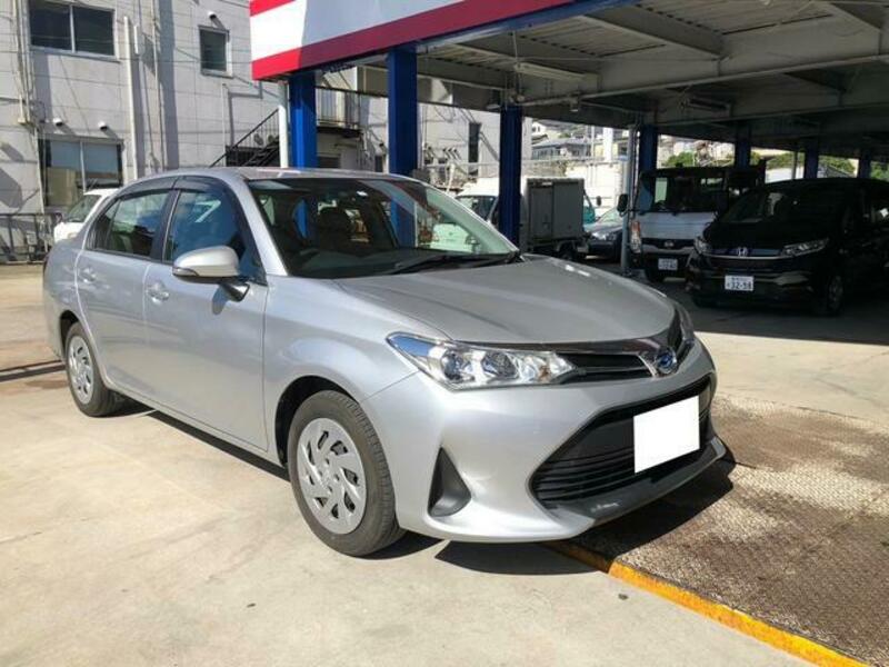 COROLLA AXIO