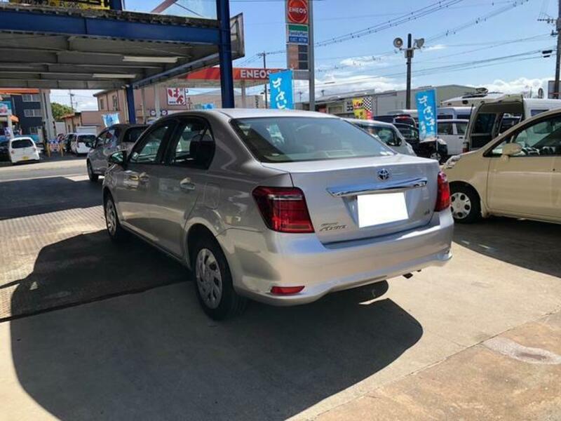 COROLLA AXIO