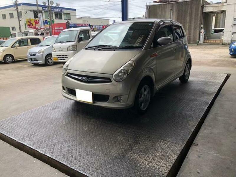 SUBARU R2