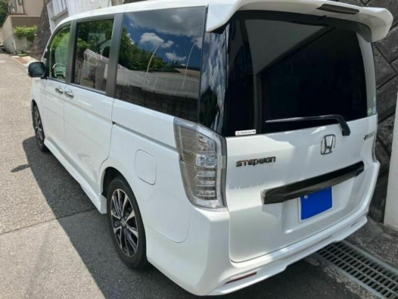 STEPWAGON SPADA