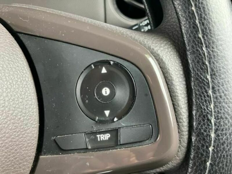 N BOX