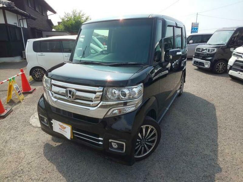 HONDA N BOX CUSTOM