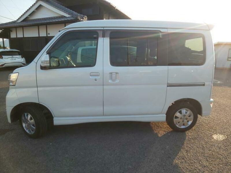ATRAI WAGON