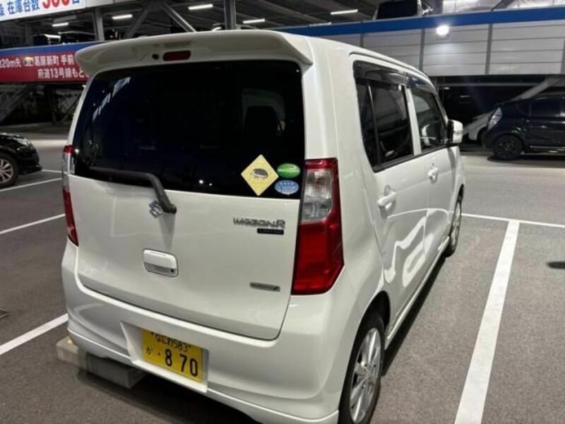 WAGON R