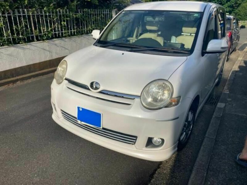 TOYOTA SIENTA