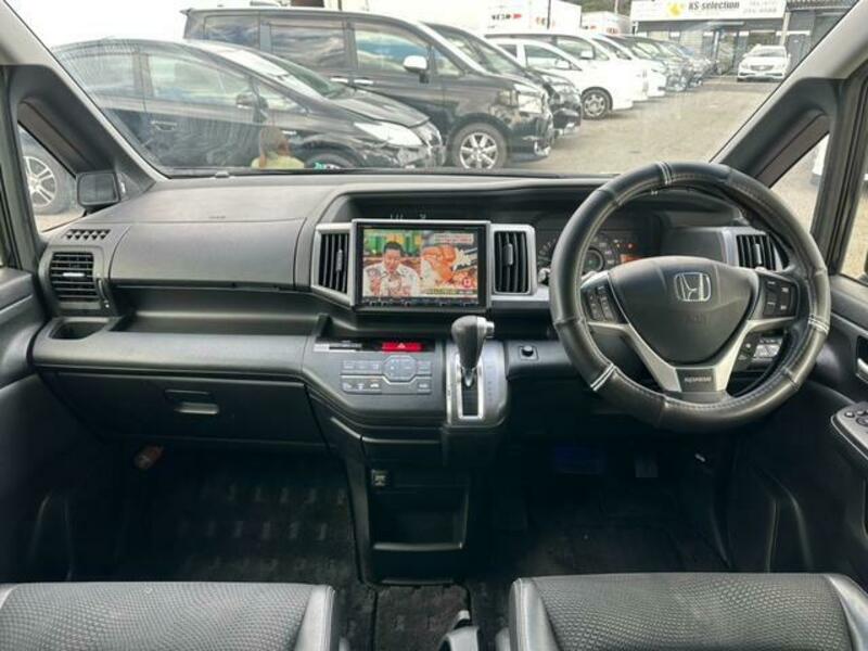 STEPWAGON SPADA