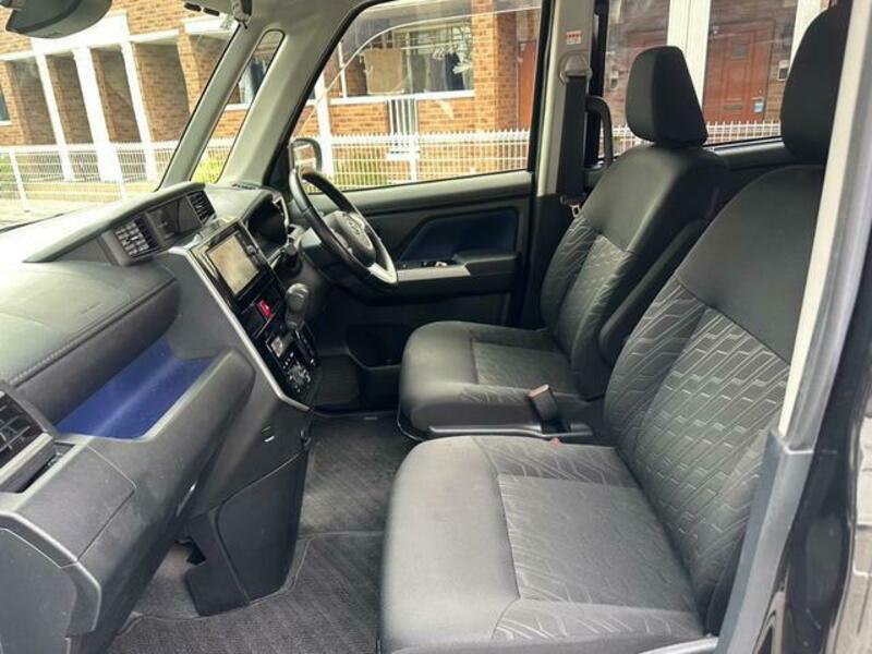 ROOMY