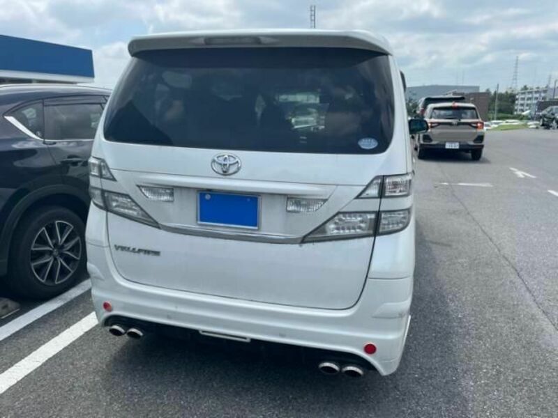 VELLFIRE