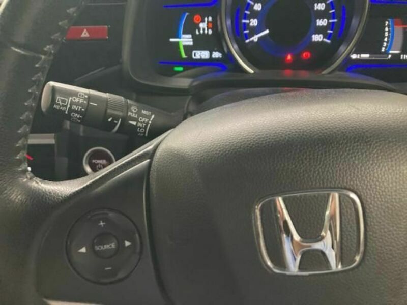 FIT HYBRID
