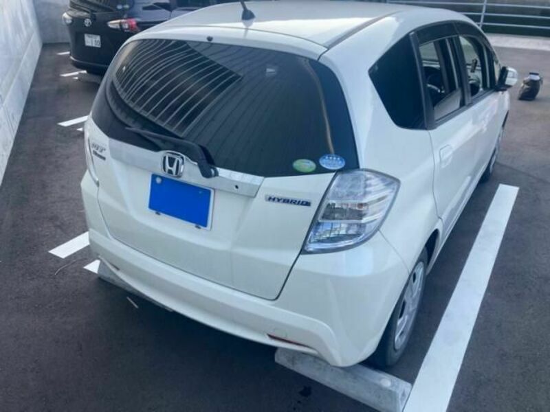 FIT HYBRID