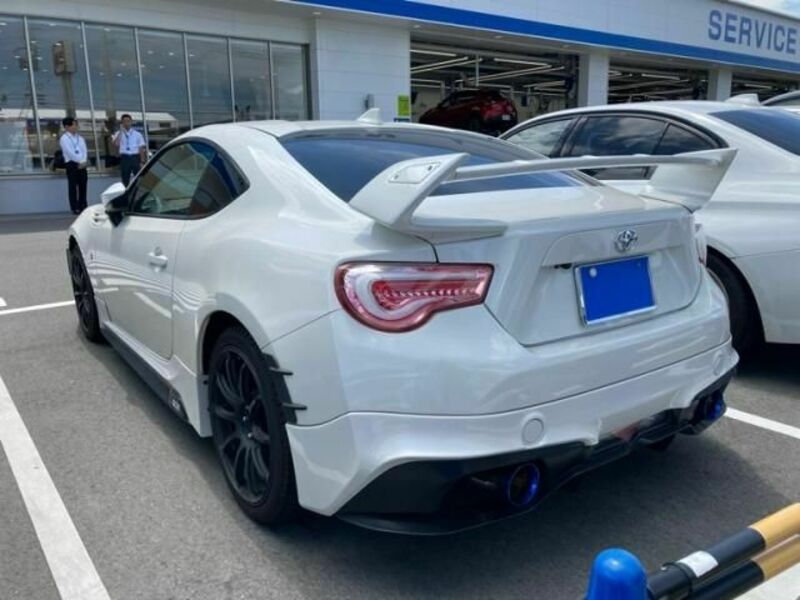 86