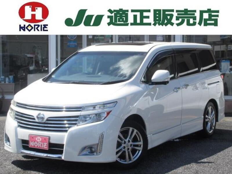 NISSAN ELGRAND