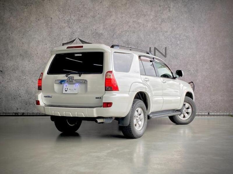 HILUX SURF