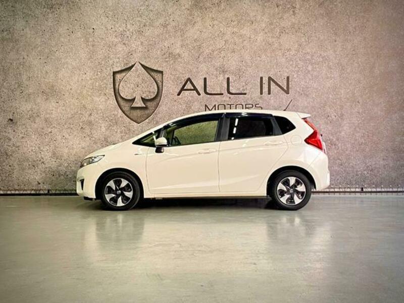 FIT HYBRID