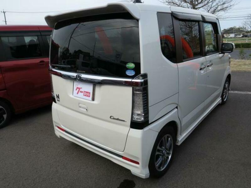 N BOX CUSTOM