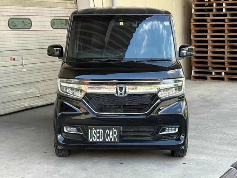 N BOX CUSTOM
