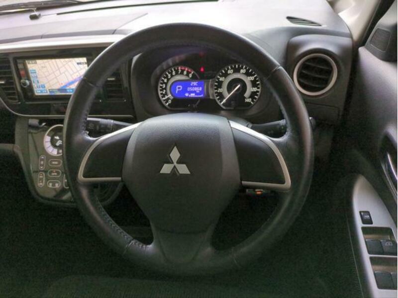 EK SPACE CUSTOM