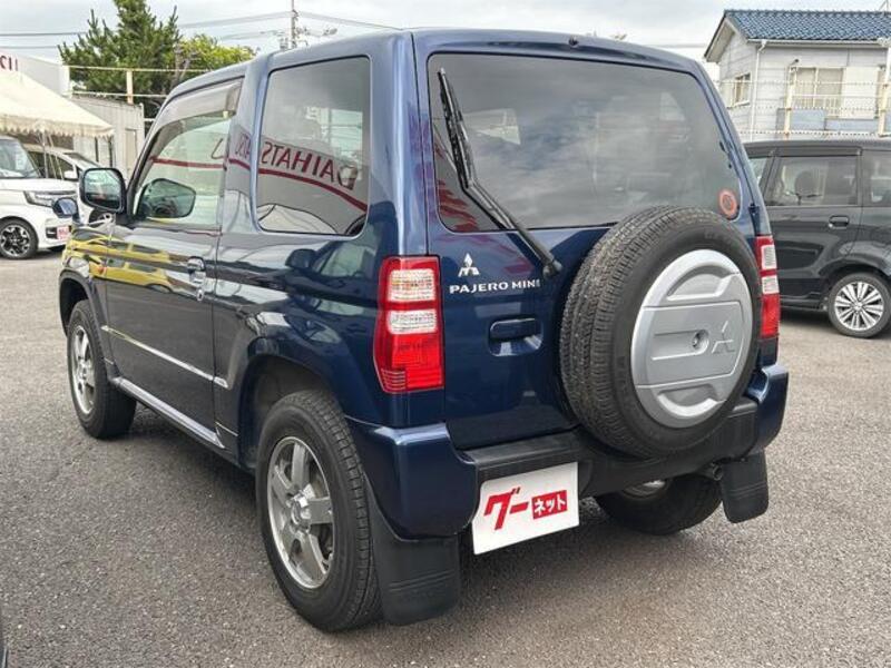 PAJERO MINI