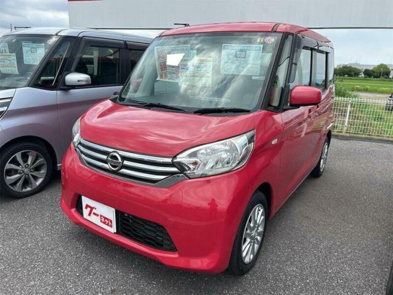 NISSAN DAYZ ROOX