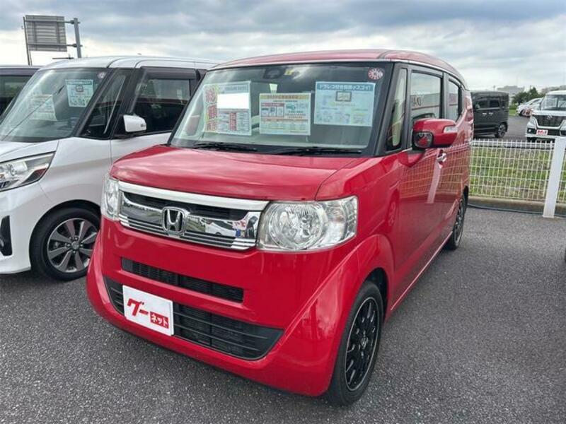 HONDA N BOX SLASH