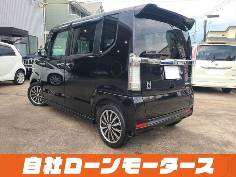 N BOX CUSTOM
