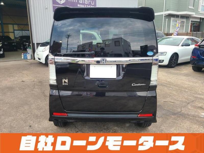 N BOX CUSTOM