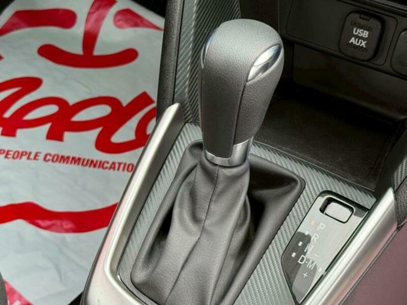 MAZDA2