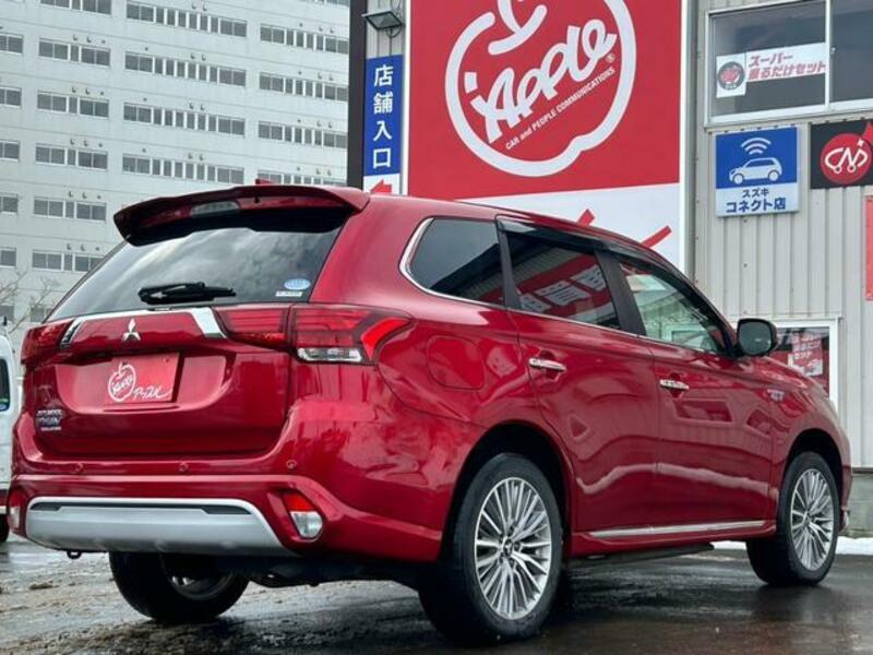OUTLANDER PHEV