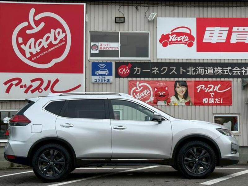 X-TRAIL