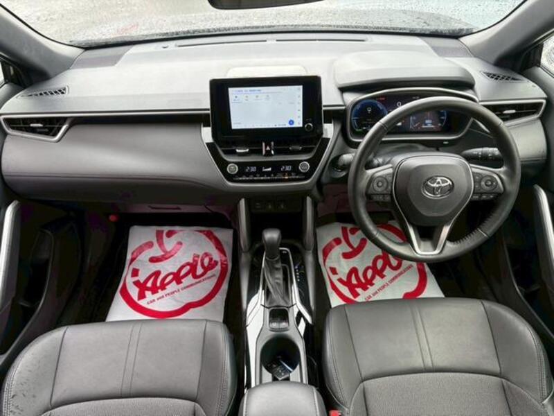 COROLLA CROSS