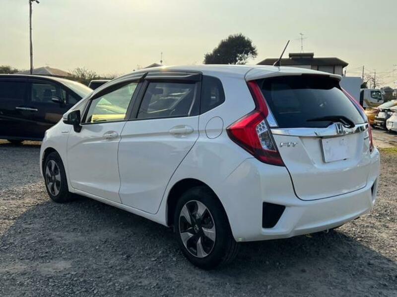 FIT HYBRID