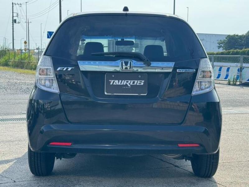 FIT HYBRID