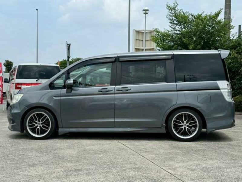 STEPWAGON SPADA
