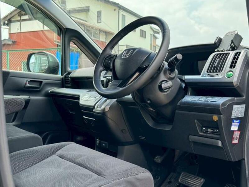 STEPWAGON SPADA