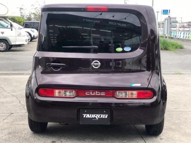 CUBE