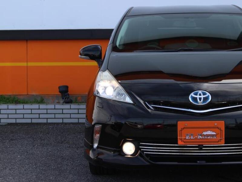 PRIUS ALPHA