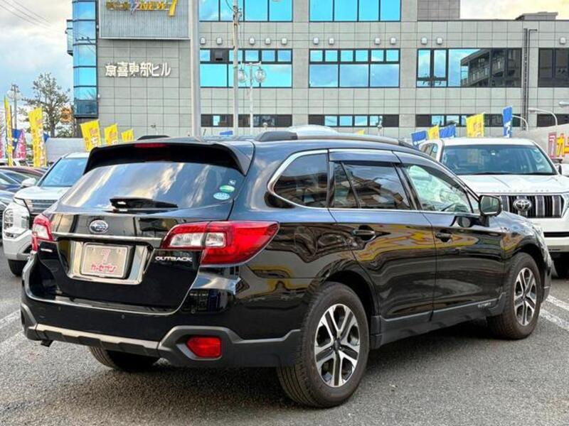 LEGACY OUTBACK